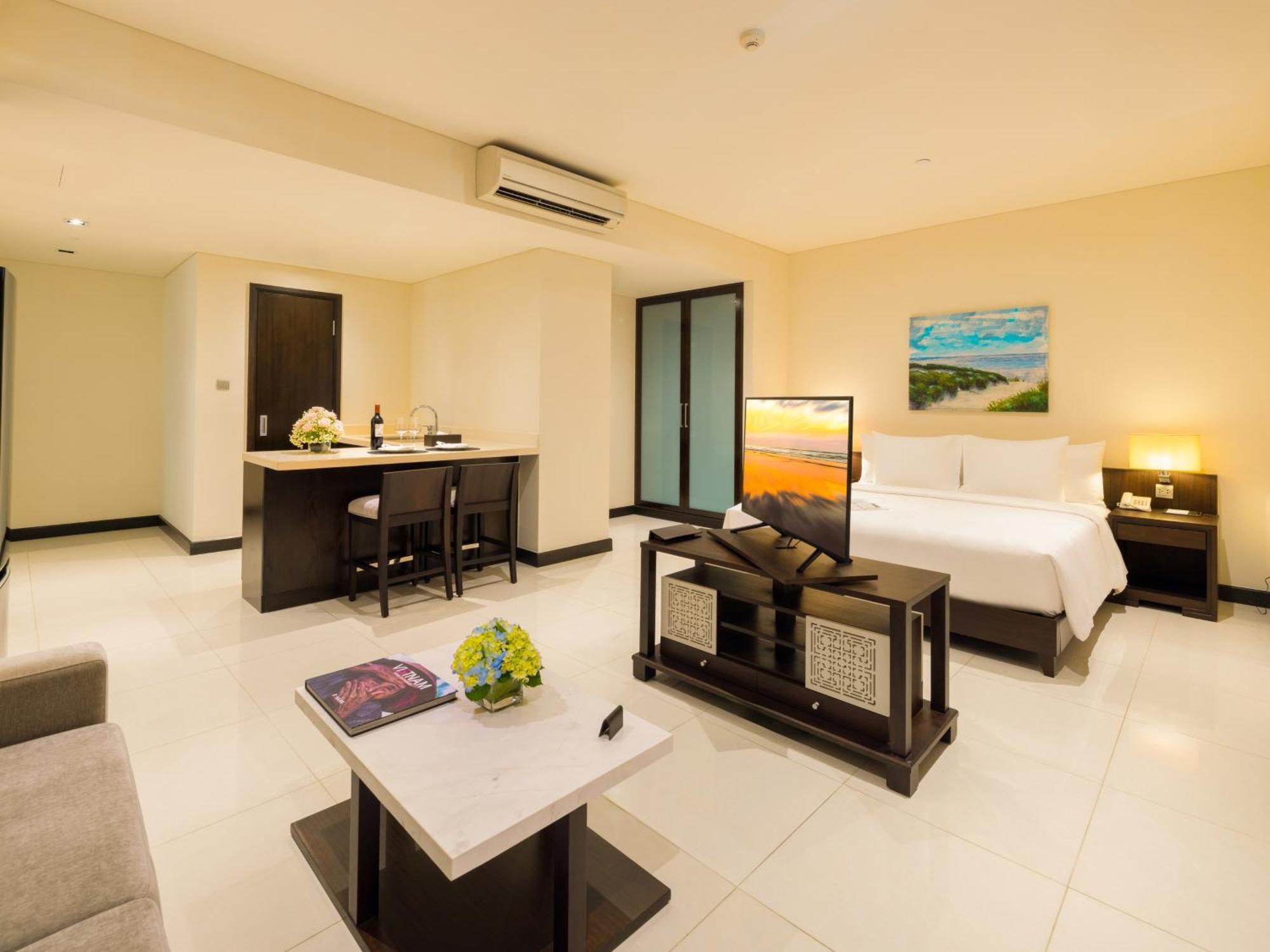 The Costa Nha Trang Residences Екстериор снимка